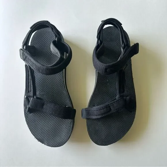 Teva Black Flatform Universal Platform Adjustable Sandals - Picture 3 of 10